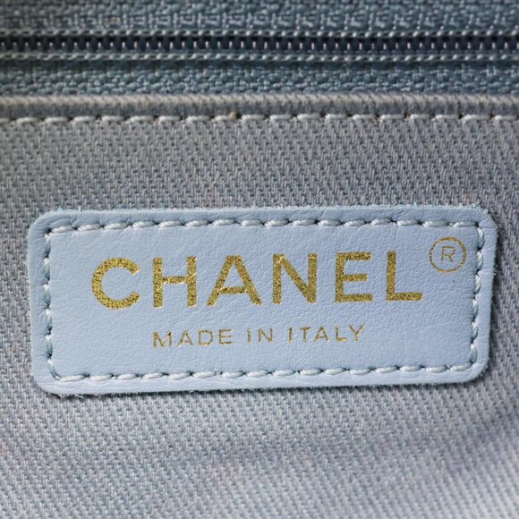 Chanel  Business Affinity Quilted Caviar Leather Waist Bag Blue - Picture 12 of 12